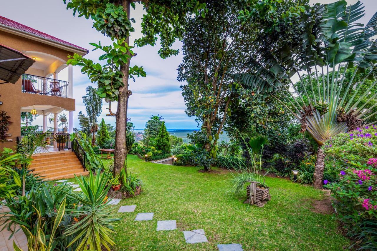 Bed and Breakfast Ewange - A Casa Mia Кампала Экстерьер фото